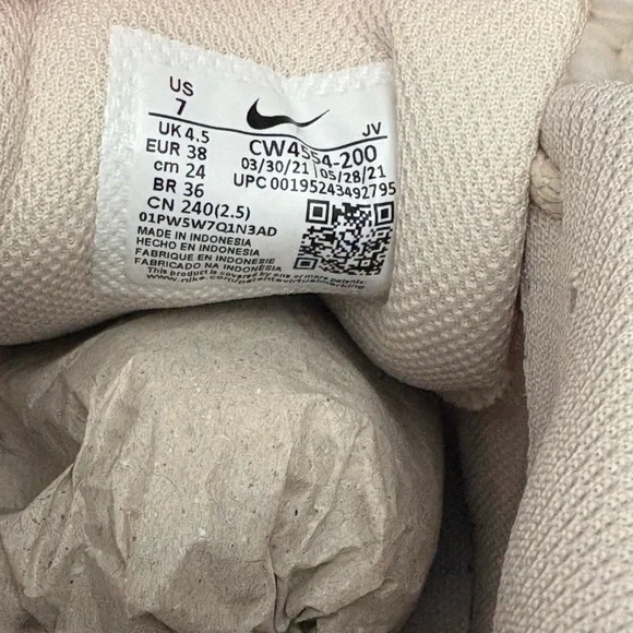 Nike Women's Air Max SC Running Shoes - Picture 6 of 6